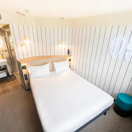 Hotel Ibis Styles Paris 16