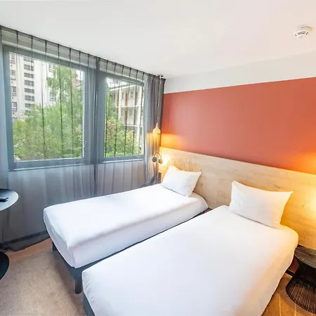 Ibis Styles Paris 16 Hotel