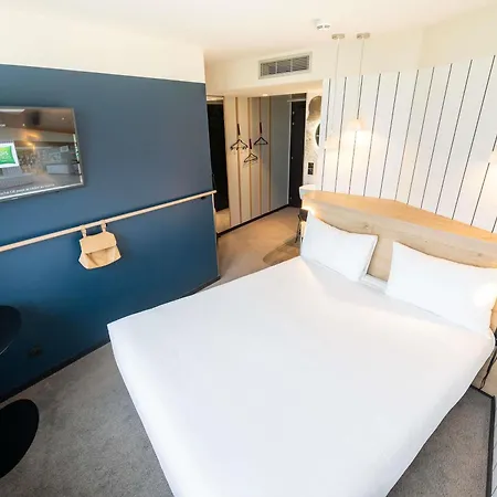 Ibis Styles Paris 16 3*