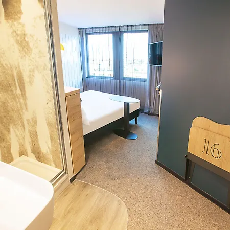 Hotel Ibis Styles Paris 16