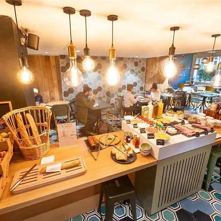 Ibis Styles Paris 16 Hotel 3*