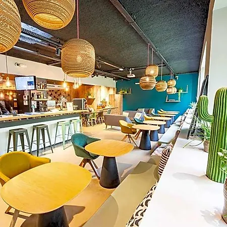 Ibis Styles Paris 16 Отель 3*