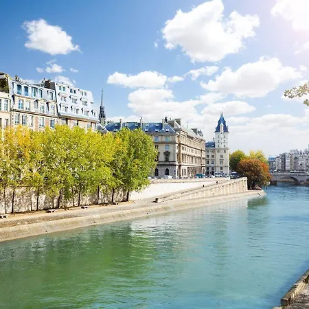 Hotel Ibis Styles Paris 16