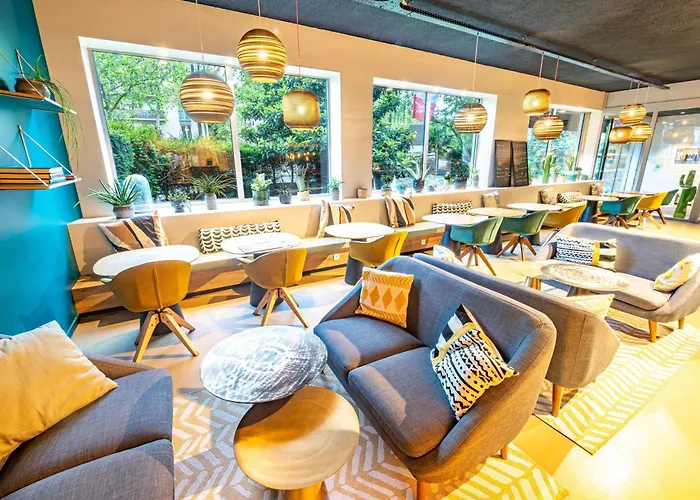 Ibis Styles Paris 16 Hotel