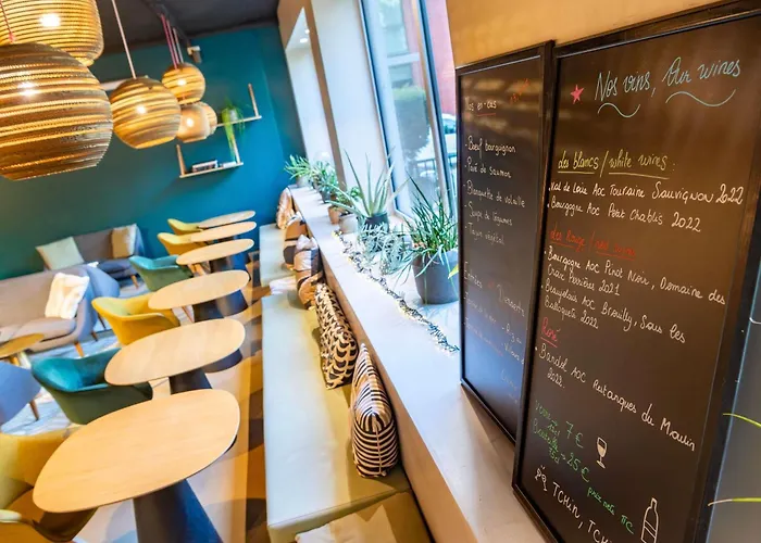 Ibis Styles Paris 16 Hotel 3*