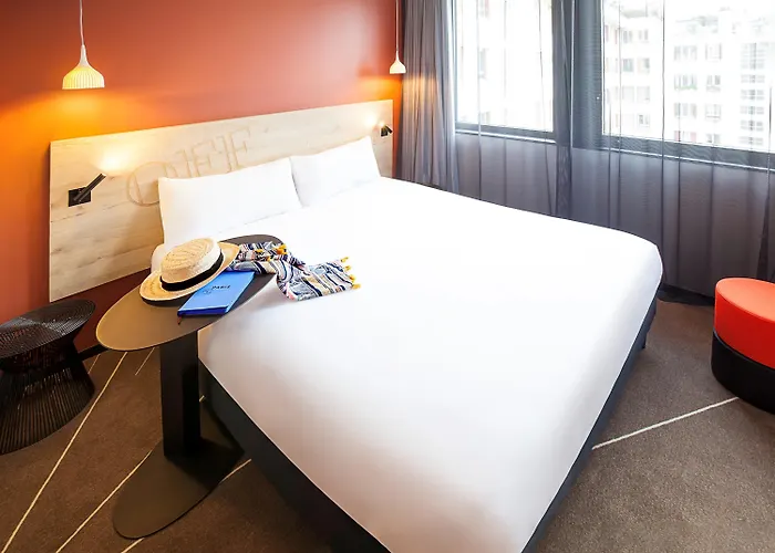 Hotel Ibis Styles Paris 16