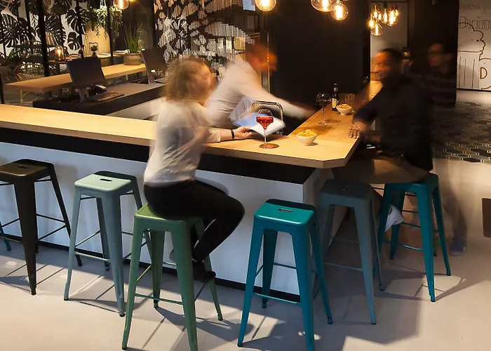 Ibis Styles Paris 16 3*